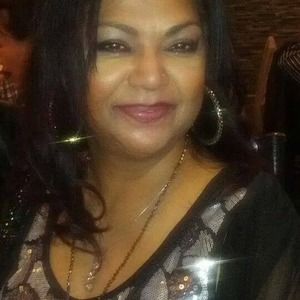 Meet your Posher, Farida